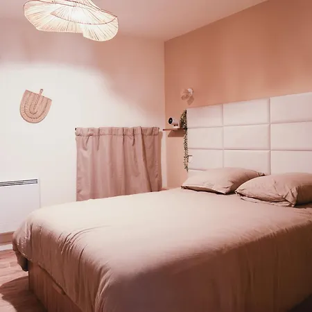 La Parenthese Yssoirienne - Balneo - Videoprojecteur Иссуар