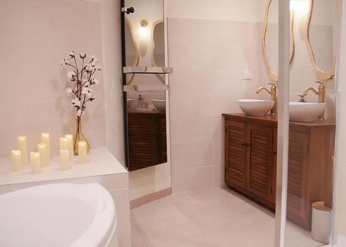 Апартаменты La Parenthese Yssoirienne - Balneo - Videoprojecteur Иссуар